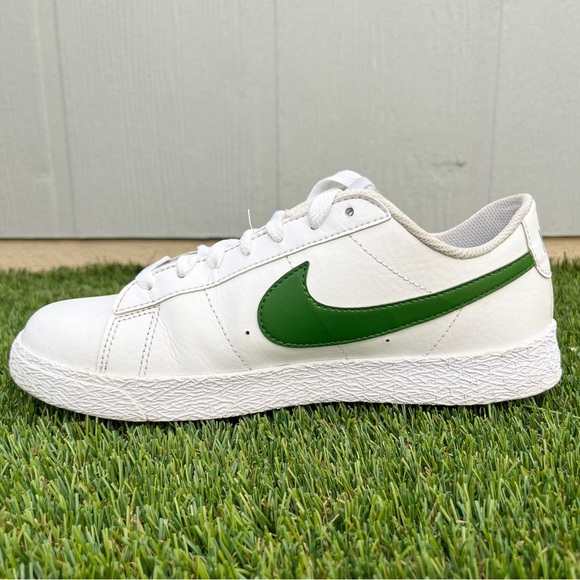 Nike Blazer Low GS White Forest Green Size 6.5Y CZ7576-101 - Picture 2 of 10